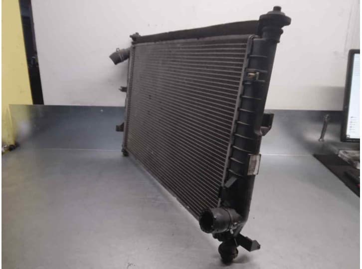 Recambio de radiador agua para ford mondeo ii (bap) 1.8 i referencia OEM IAM 5055798 2