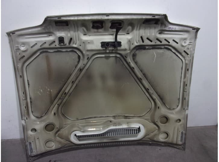 Recambio de capot para ford orion ii (aff) 1.4 referencia OEM IAM 1656906 BLANCO 2