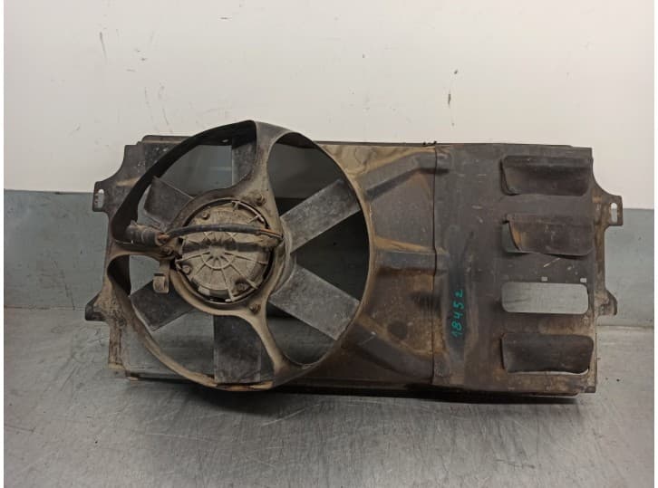 Recambio de electroventilador para ford orion ii (aff) 1.6 i referencia OEM IAM 6136784 2