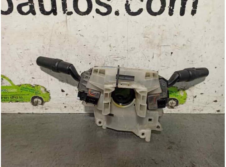 Recambio de mando luces para mazda 5 (cr) 2.0 cd (cr19) referencia OEM IAM 17E675 2
