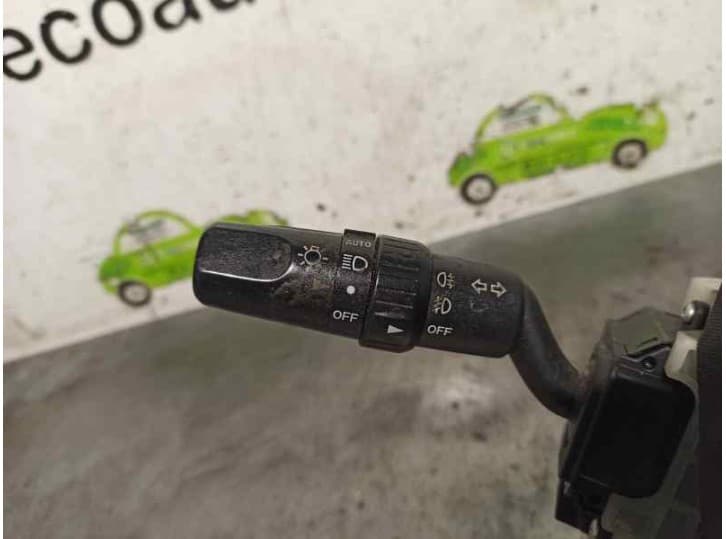 Recambio de mando luces para mazda 5 (cr) 2.0 cd (cr19) referencia OEM IAM 17E675 4