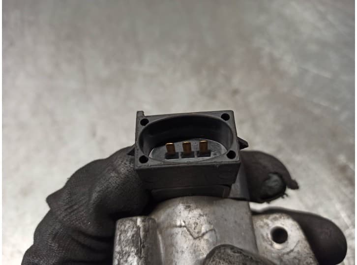 Recambio de caja mariposa para ford fiesta iv (ja_, jb_) 1.3 i referencia OEM IAM 96BFAA 7