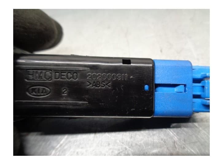 Recambio de interruptor para kia opirus (gh) 3.5 referencia OEM IAM 202000911 3