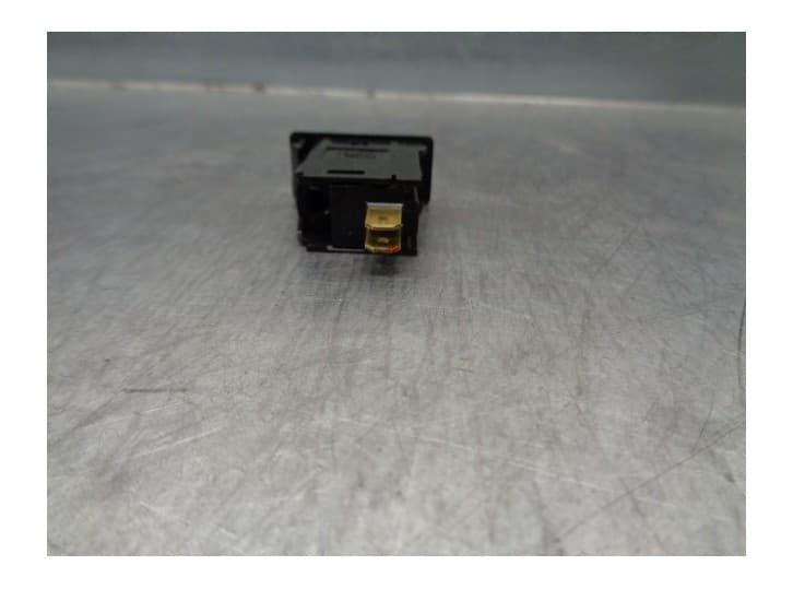 Recambio de interruptor para kia opirus (gh) 3.5 referencia OEM IAM 9355037000 2