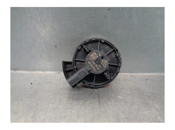 Recambio de sensor impacto para skoda scala (nw1) 1.0 tsi referencia OEM IAM 4M0955557A