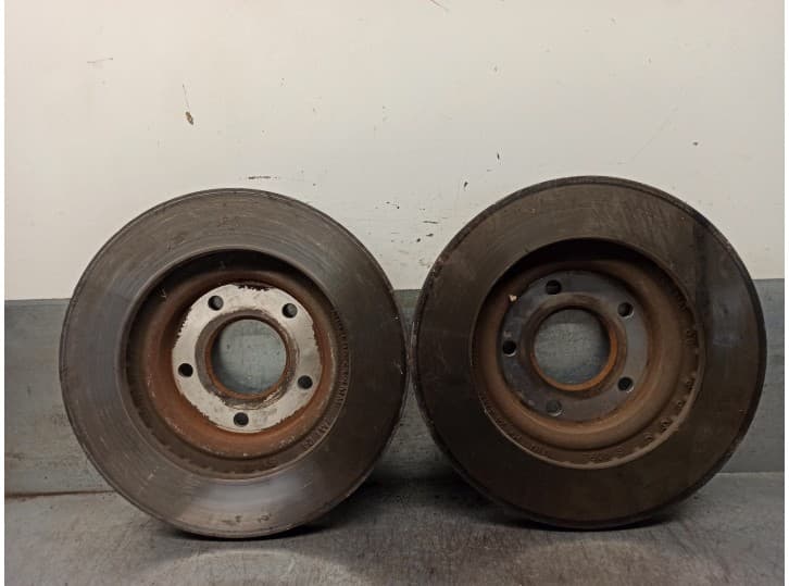 Recambio de disco freno delantero para dodge caliber 2.0 referencia OEM IAM 5105514AA 2