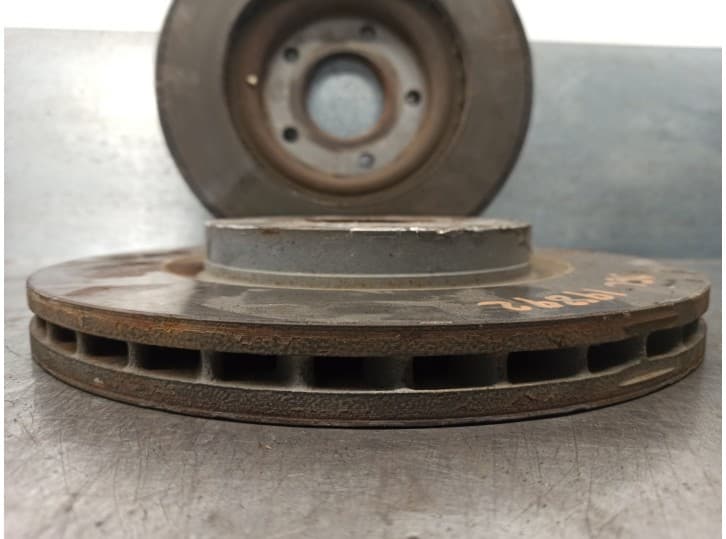 Recambio de disco freno delantero para dodge caliber 2.0 referencia OEM IAM 5105514AA 3