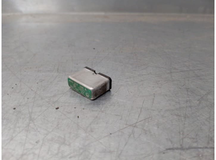 Recambio de rele para seat altea (5p1) 1.9 tdi referencia OEM IAM 443937105A