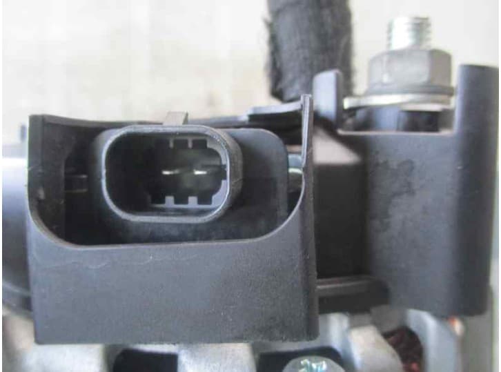 Recambio de alternador para opel astra j sedán 1.4 turbo (69) referencia OEM IAM 1202245 6