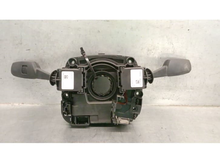 Recambio de mando luces para bmw 3 coupé (e92) 320 d referencia OEM IAM 61319169071 3