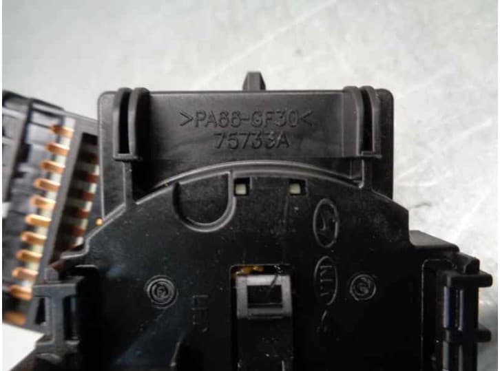 Recambio de mando limpia para hyundai getz (tb) 1.5 crdi referencia OEM IAM 32933A 4