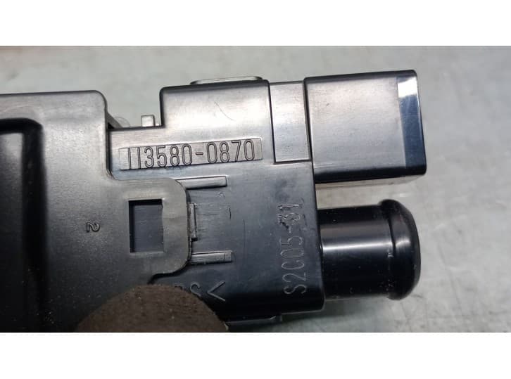 Recambio de sensor para lexus rx (_u3_) 400h (mhu38_) referencia OEM IAM 1135800870 1135800870 4