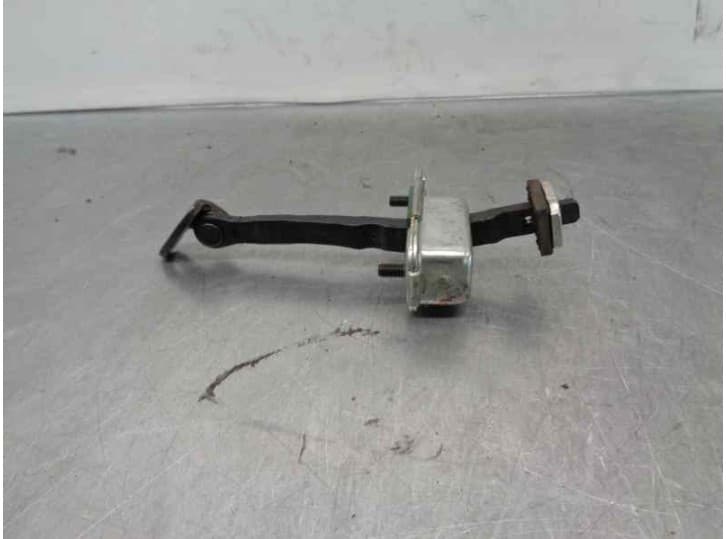 Recambio de retenedor puerta para hyundai ix35 (lm, el, elh) 1.7 crdi referencia OEM IAM 2