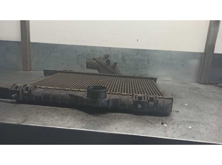 Recambio de intercooler para volvo s40 i (644) 2.0 t referencia OEM IAM ETP9360 4