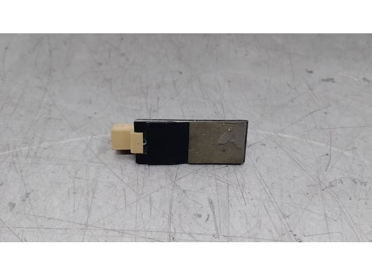 Recambio de antena para audi a8 d3 (4e2, 4e8) 4.0 tdi quattro referencia OEM IAM 4E0035502 2