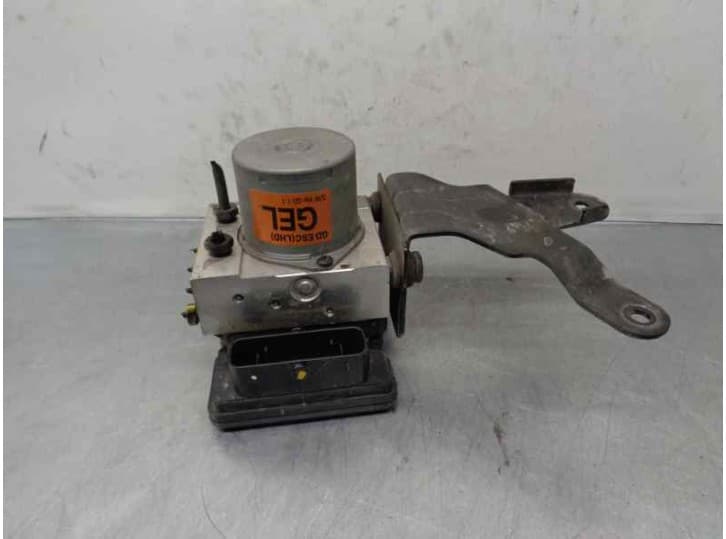 Recambio de abs para hyundai i30 (gd) 1.4 crdi referencia OEM IAM 58920A6210 A658920500