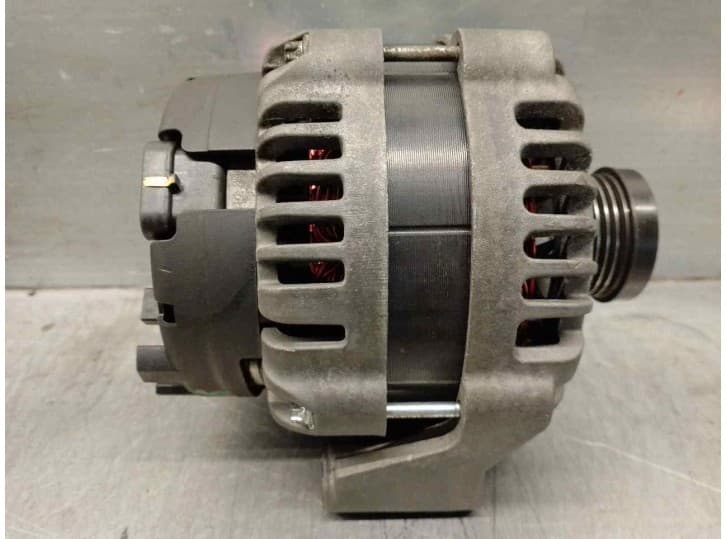 Recambio de alternador para ssangyong rodius i 2.7 xdi referencia OEM IAM A1621543802 2