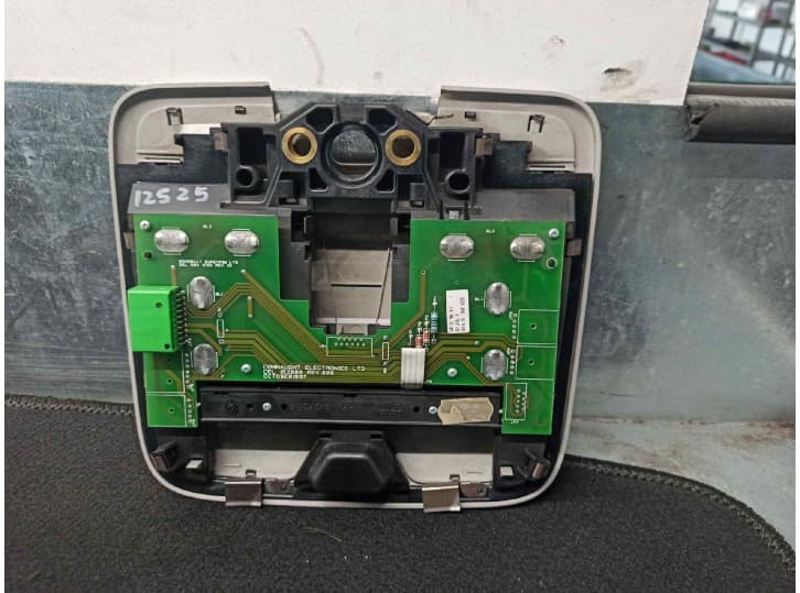 Recambio de luz interior para volvo s60 i (384) d5 referencia OEM IAM 9483553 2