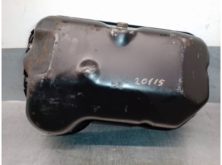 Recambio de carter para seat cordoba (6k1, 6k2) 1.6 i referencia OEM IAM 051103601