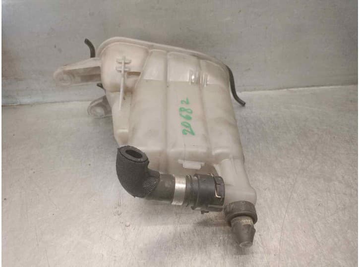 Recambio de deposito expansion para audi a4 b8 (8k2) 2.0 tdi referencia OEM IAM 8K0121403 5