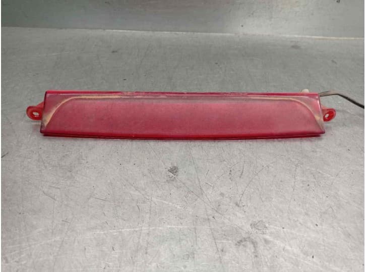 Recambio de luz central de freno para tata indica 1.4 elegance referencia OEM IAM
