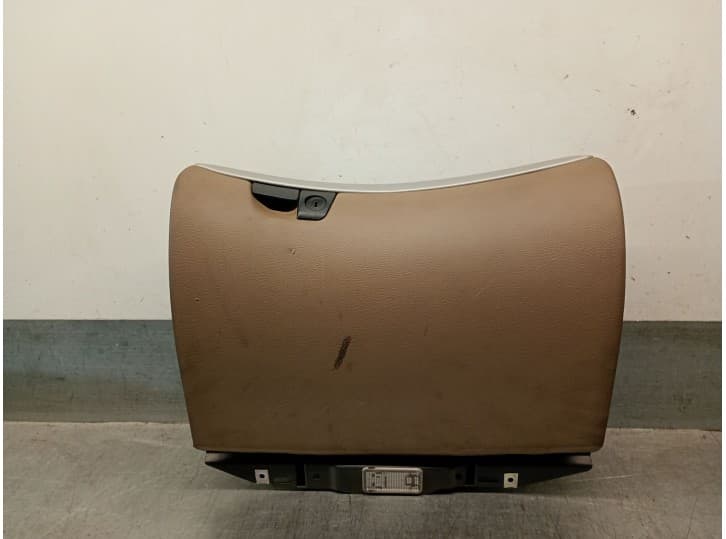Recambio de guantera para volvo s60 i (384) 2.4 referencia OEM IAM 8650374 30722826