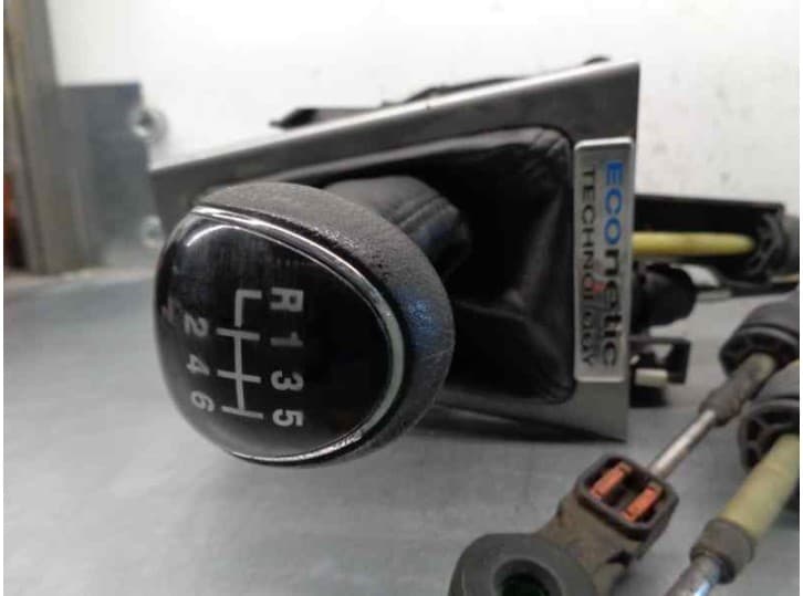 Recambio de palanca cambio para ford focus iii 1.6 tdci referencia OEM IAM BV6R7C453CAC 5