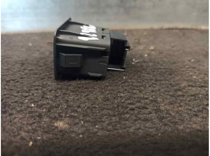 Recambio de interruptor para audi tt (8j3) 2.0 tdi quattro referencia OEM IAM 3