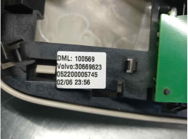 Recambio de luz interior para volvo s60 i (384) d5 referencia OEM IAM 30669623 4