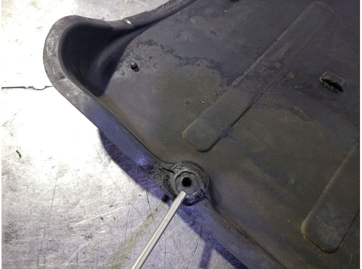 Recambio de cubrecarter para volvo s80 i (184) t6 referencia OEM IAM 9203419 9481247 5