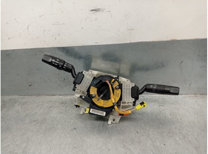 Recambio de mando luces para mazda 3 sedán (bk) 1.6 (bk12) referencia OEM IAM BN9C17D955