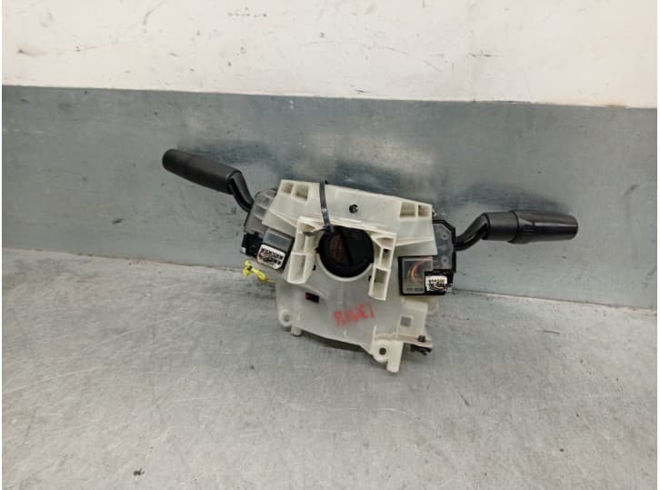 Recambio de mando luces para mazda 3 sedán (bk) 1.6 (bk12) referencia OEM IAM BN9C17D955 2