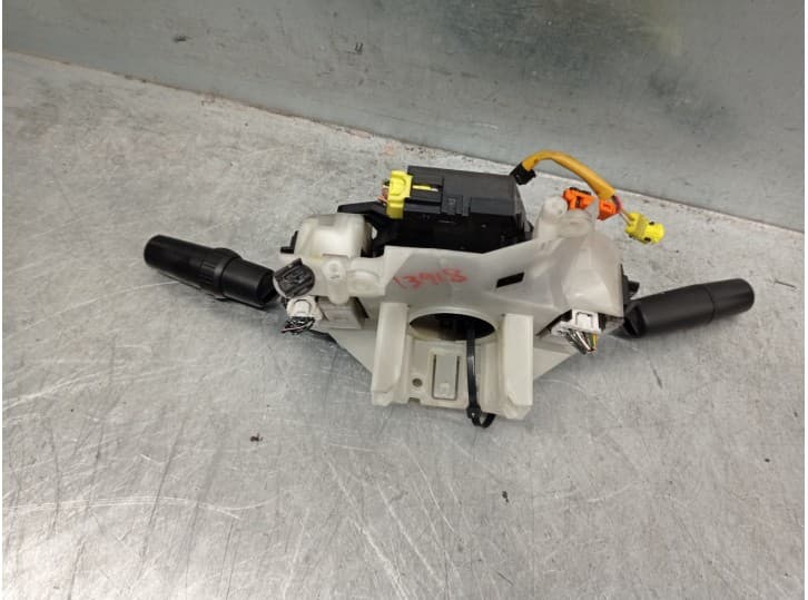 Recambio de mando luces para mazda 3 sedán (bk) 1.6 (bk12) referencia OEM IAM BN9C17D955 4