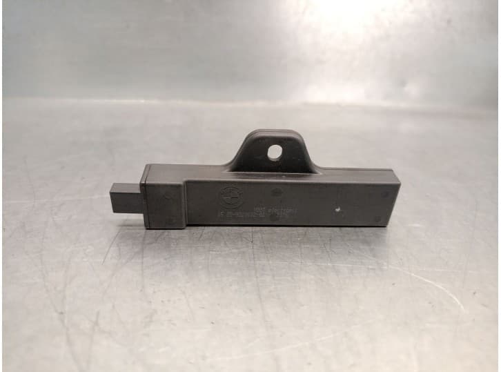 Recambio de antena para bmw 5 (g30, f90) 520 d referencia OEM IAM 65209220832 65209220832