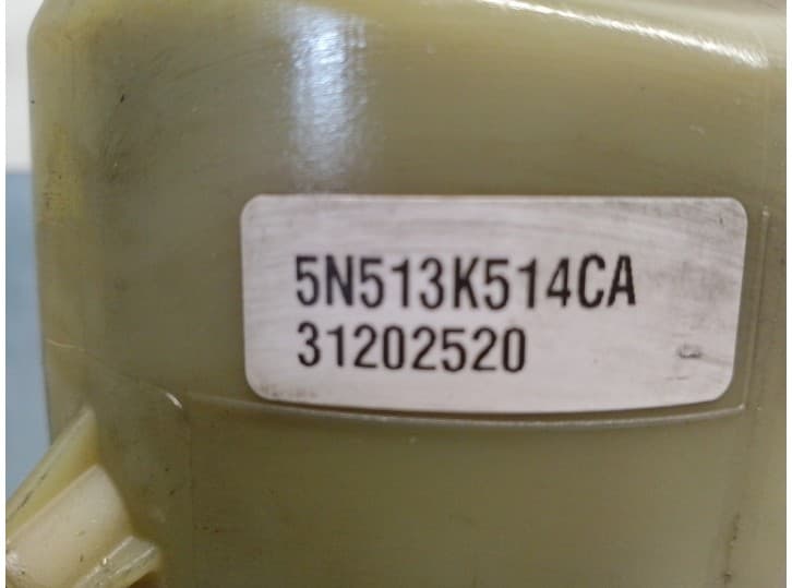 Recambio de bomba direccion para volvo v50 (545) 2.0 d referencia OEM IAM 5N513K514CA 5
