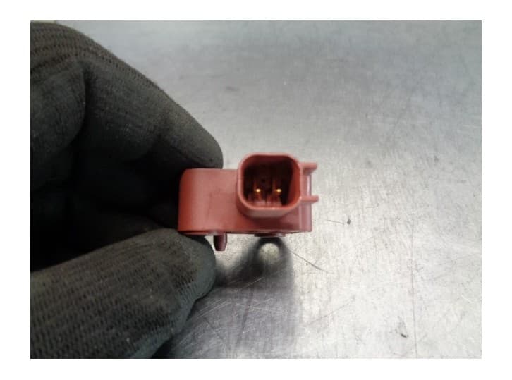 Recambio de sensor impacto para volvo v50 (545) 2.0 d referencia OEM IAM 30737138 3