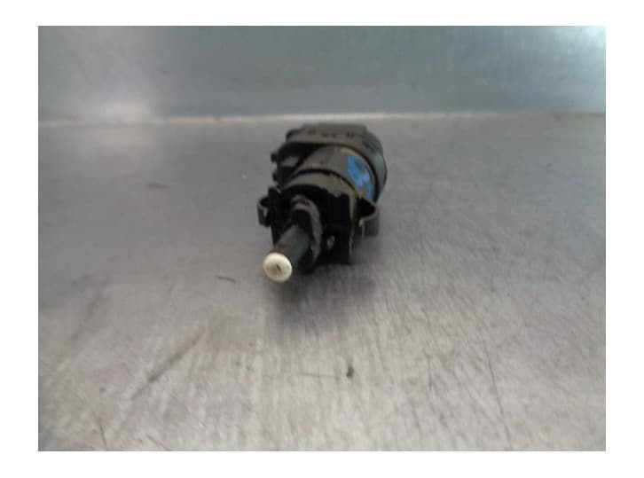 Recambio de sensor para volvo v50 (545) 2.0 d referencia OEM IAM 3M5T13480AD 2