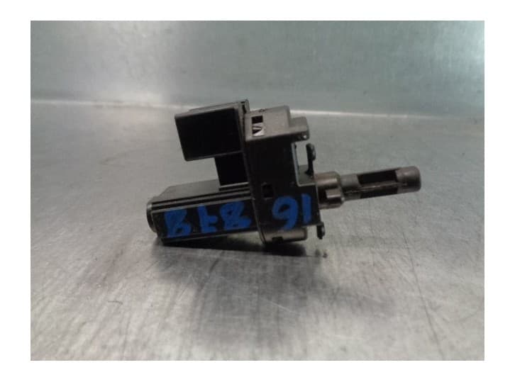 Recambio de sensor para volvo v50 (545) 2.0 d referencia OEM IAM 4M5T7C534AA 2