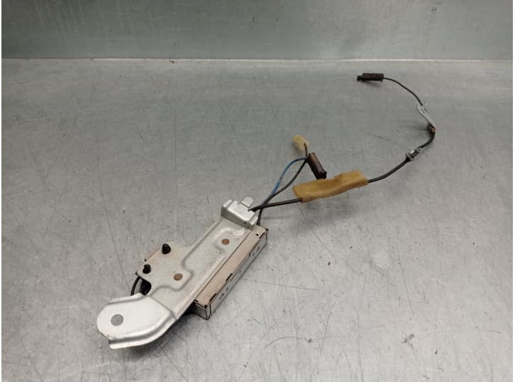 Recambio de antena para subaru outback (br) 2.0 d awd (brd) referencia OEM IAM 86327AJ000 2