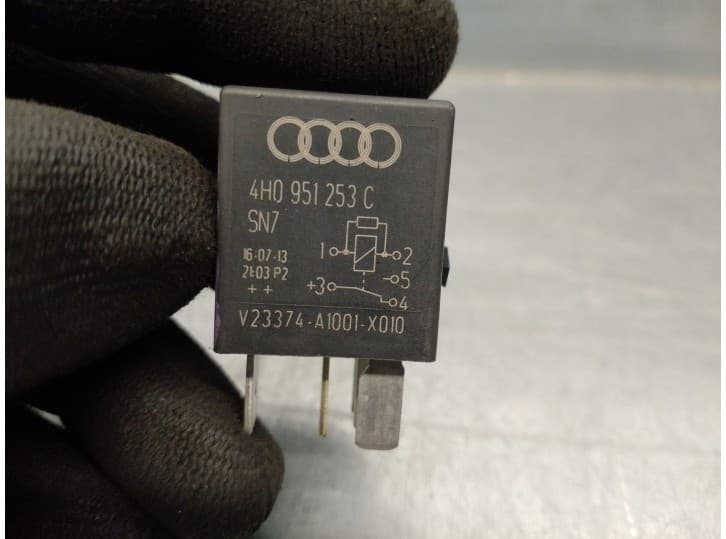 Recambio de rele para audi q3 (8ub, 8ug) 2.0 tdi referencia OEM IAM 4H0951253C 4H0951253C 3