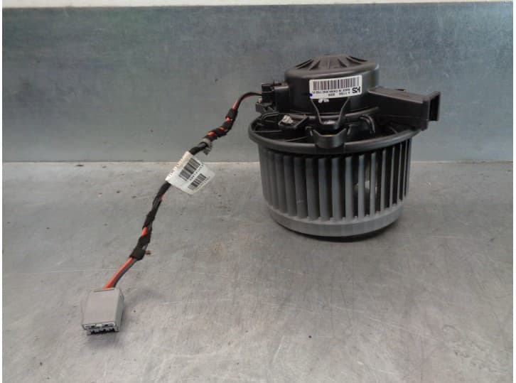 Recambio de motor calefaccion para chevrolet cruze (j300) 1.8 referencia OEM IAM 52427102