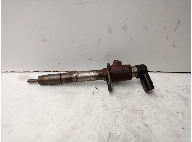 Recambio de inyector para peugeot 607 (9d, 9u) 2.7 hdi 24v referencia OEM IAM 5U3Q9K546AA