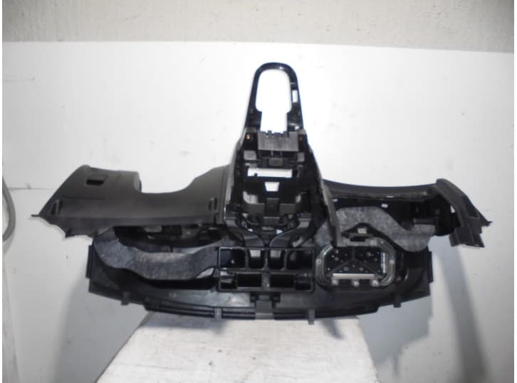 Recambio de salpicadero para chevrolet cruze (j300) 1.8 referencia OEM IAM  NEGRO 7