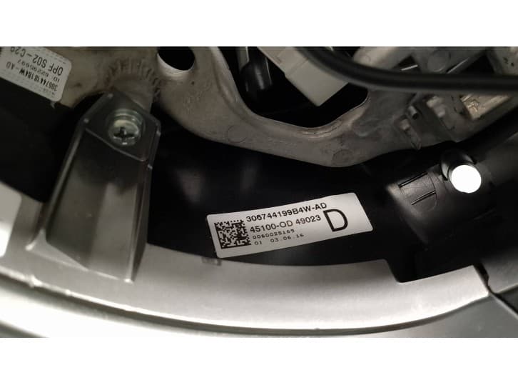 Recambio de volante para toyota yaris (_p13_) 1.0 (ksp130_) referencia OEM IAM 451020D30023 3