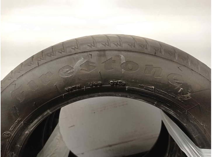 Recambio de neumatico/s para toyota yaris (_p13_) 1.0 (ksp130_) referencia OEM IAM 17565R1584H 4