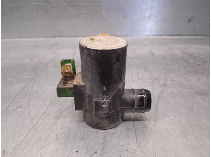 Recambio de motor deposito limpia para tata indica 1.4 td referencia OEM IAM 4274073