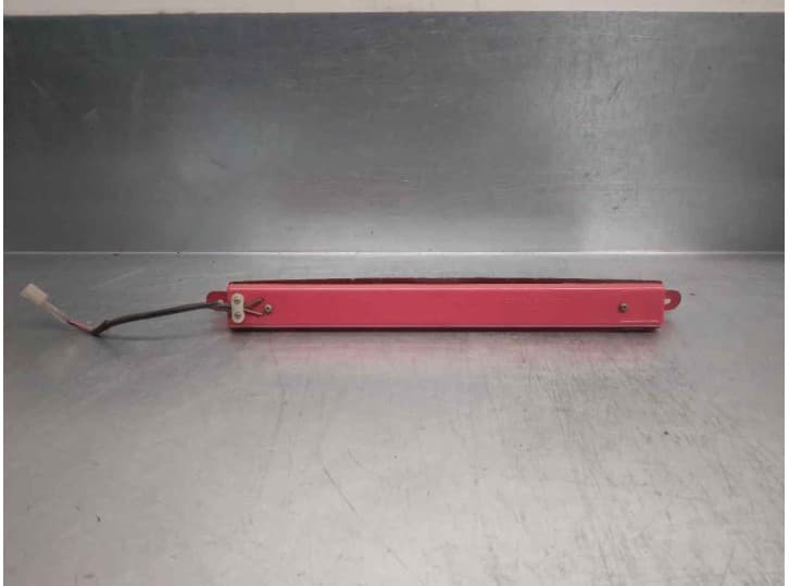 Recambio de luz central de freno para tata indica 1.4 td referencia OEM IAM 4274108 3