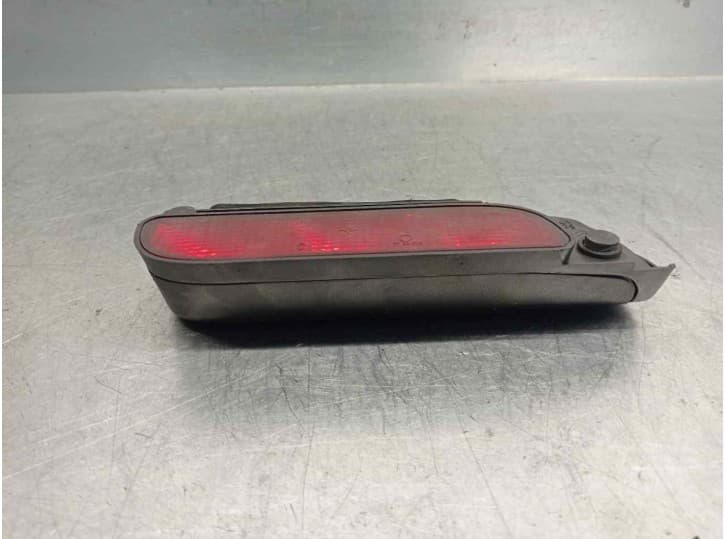 Recambio de luz central de freno para peugeot partner (s1) break referencia OEM IAM 2