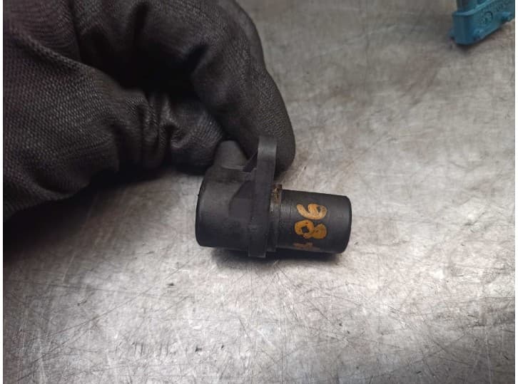Recambio de sensor para saab 900 ii 2.0 i referencia OEM IAM  0261210133 BOSCH 2