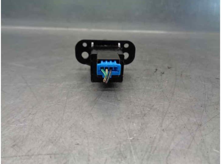 Recambio de warning para chevrolet aveo hatchback (t300) 1.2 referencia OEM IAM 96214143 2